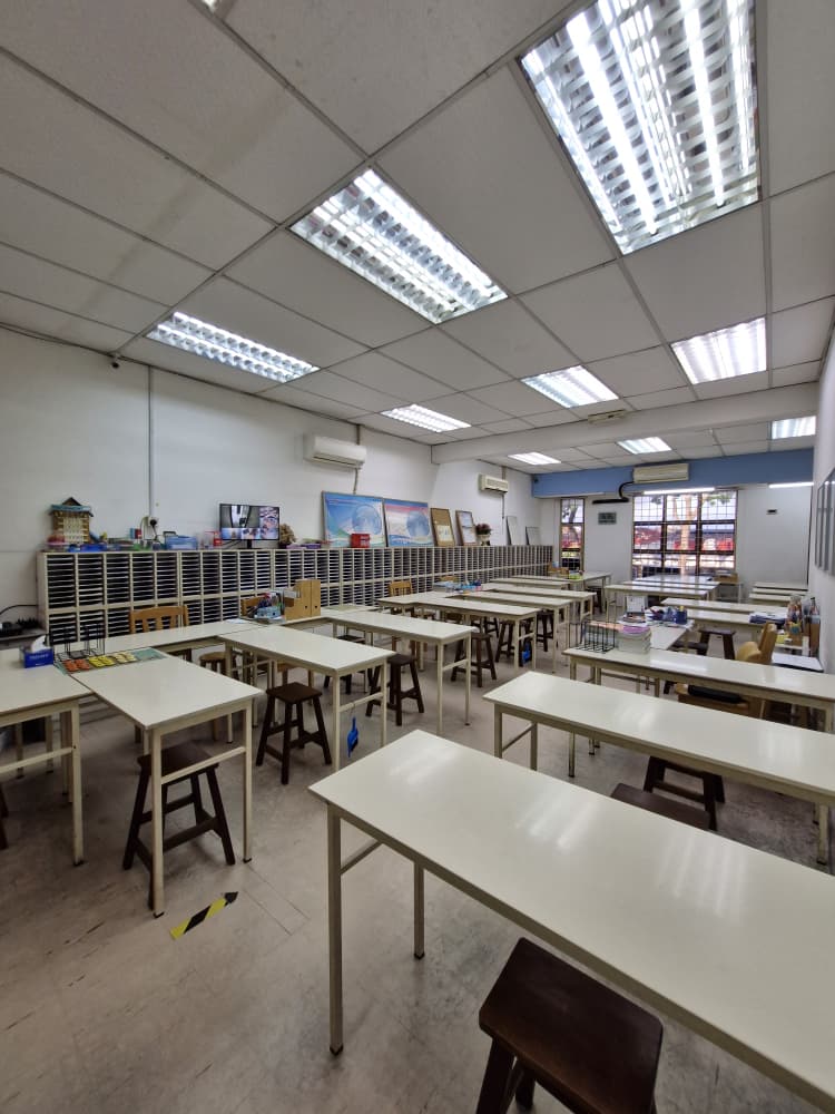 whatsapp-image-2025-08-01-at-10-14-28-3